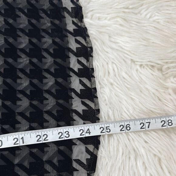 Zara Black Ribbed Buttoned Blouse with Mandarin Collar Size S - Picture 4 of 8